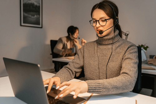 Finoria comunitate și sprijin